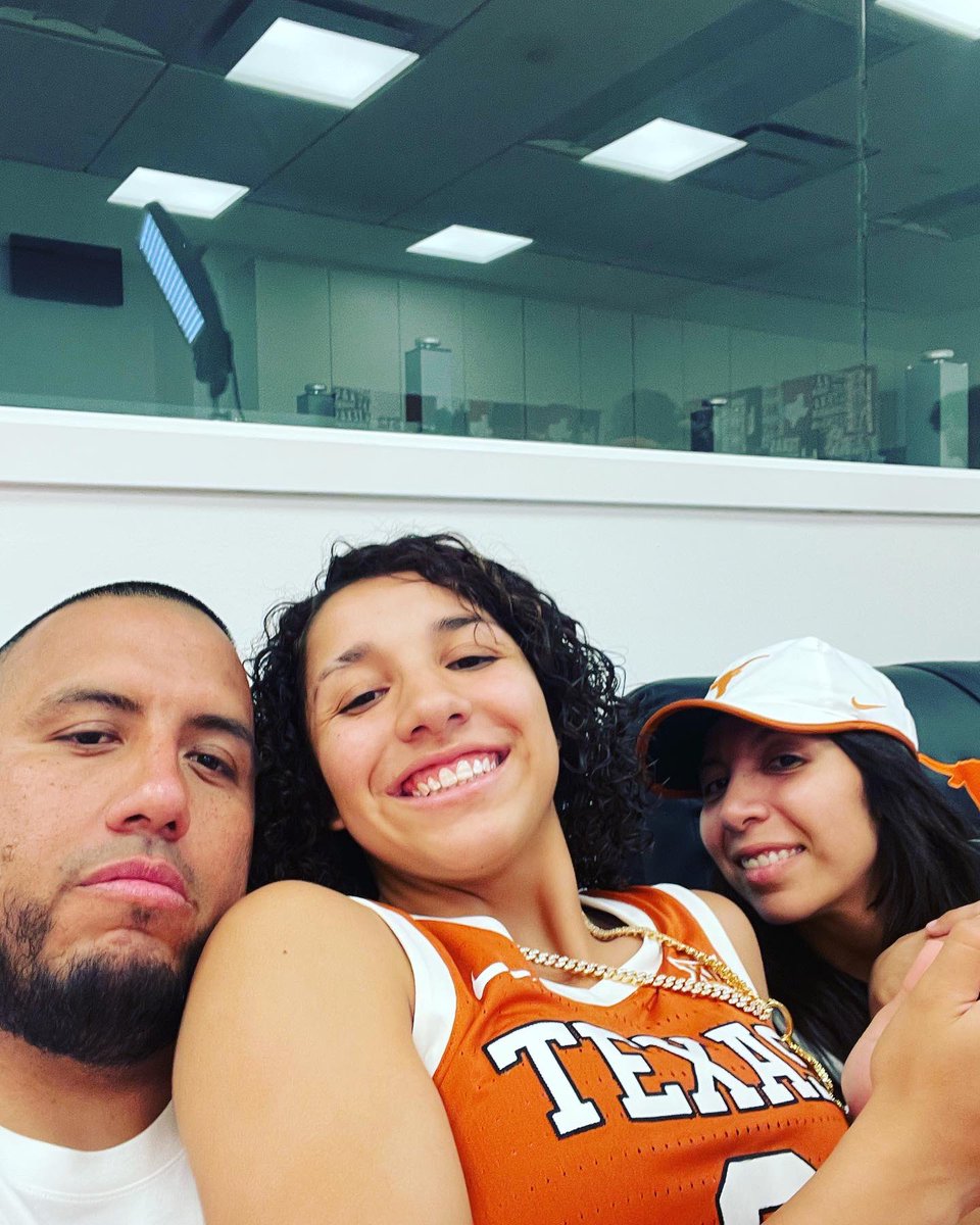 AALIYAH CHAVEZ on Twitter "GREAT UNOFFICIAL VISIT TODAY