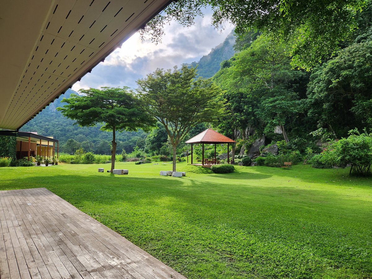 หนีเที่ยว 😊😊😊