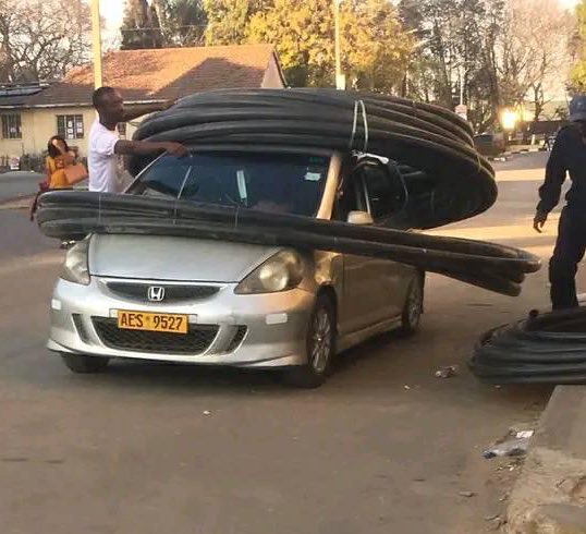 ZimViral's tweet photo. Honda Fit is the most abused car in Zimbabwe. https://t.co/ZYxsN9xyiJ