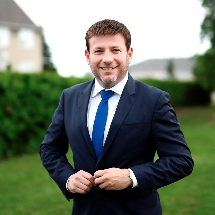 Let’s all thank both <a href="/LeslynLewis/">Dr. Leslyn Lewis</a> and <a href="/Roman_Baber/">Roman Baber</a> for thier incredible efforts during the race

It is imperative both of them are put in public, high ranking cabinet spots to keep the party in check and avoid any slipping to the globalist left.

#cdnpoli #cpcldr #BlueTsunami 🇨🇦