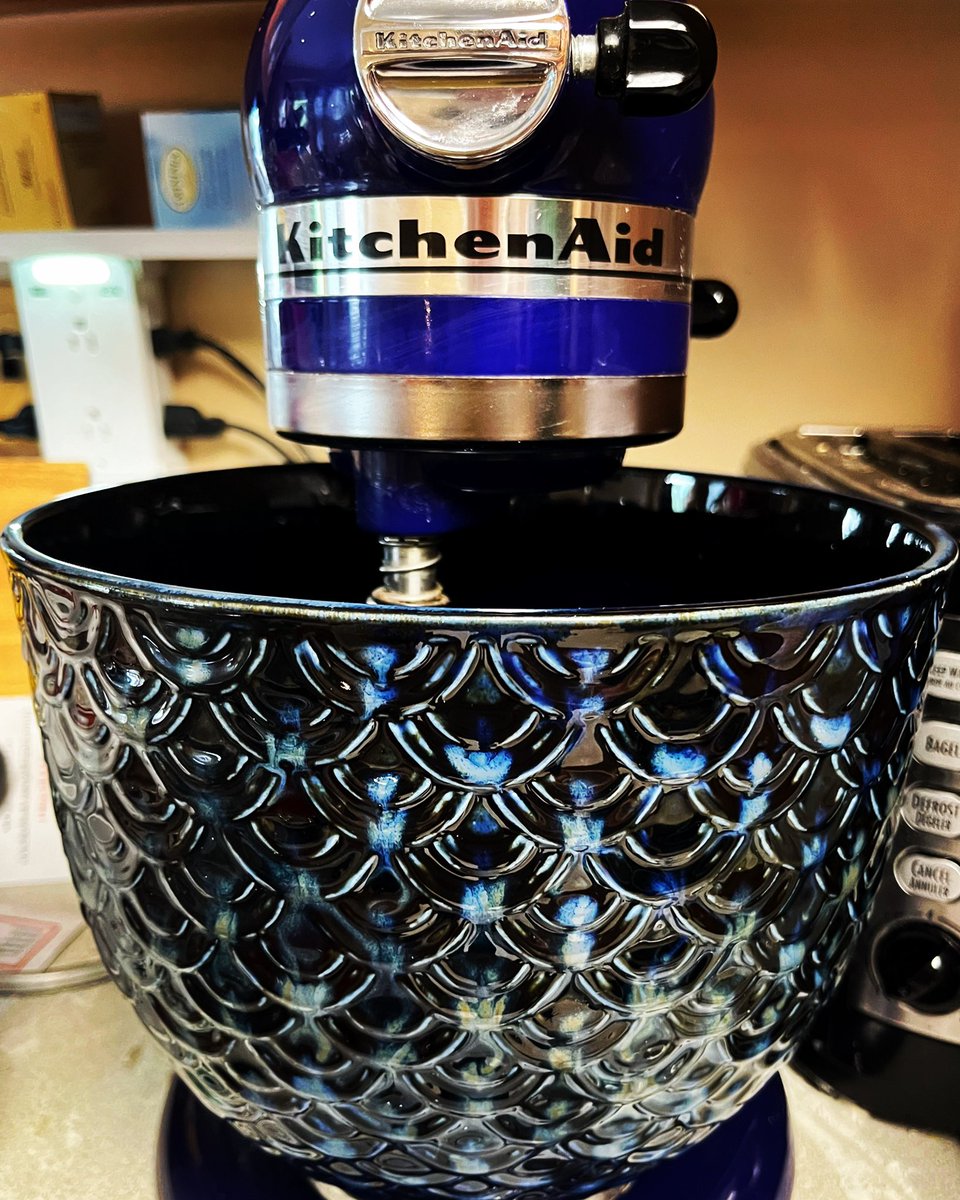 Sheilabeila33's tweet photo. New bling for Bleu - he works hard and deserves a pretty bowl. @KitchenAid_CA @KitchenAidUSA @shopatstop https://t.co/WbbwzMm0Po