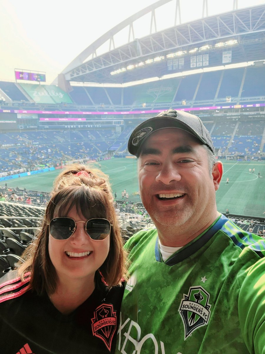 tagteam7's tweet photo. Let's Go Sounders! @SoundersFC #soundersmatchday #SEAvATX https://t.co/ZuFR8rcOdO