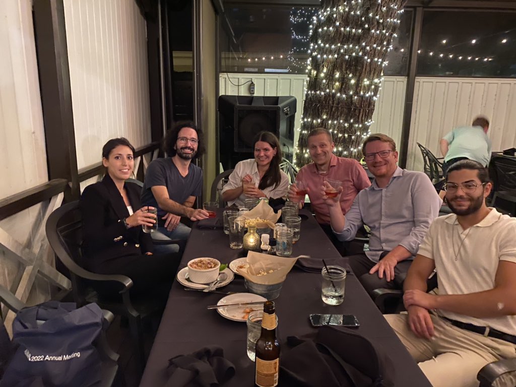 DrRyanRoss's tweet photo. #AFFteam brainstorming #ASBMR2022 @WallaceBoneLab @DaamouchS @Bilal_elmasri95 @Kcblab @LevinGeiser https://t.co/B9AiAj7y71