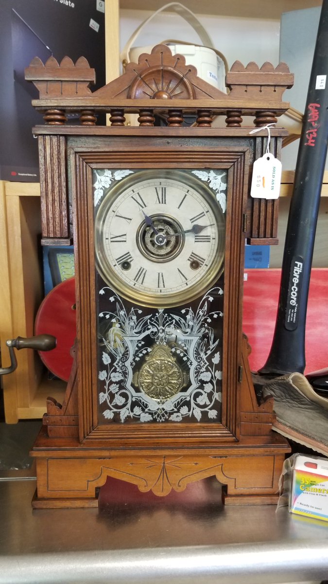 crossroadsbcts's tweet photo. Sunday Specials
50% off
• Clothing 
• Accessories (Purses, belts, scarves, ties, hats, mitts, wallets, backpacks, luggage, eye glasses &amp; cases)
• Furniture
• Linen
• Crafts
• Toys &amp; Games
• Sports
• Halloween Costumes

We will be open from 11 to 3 tomorrow. https://t.co/lT16bZwPGx