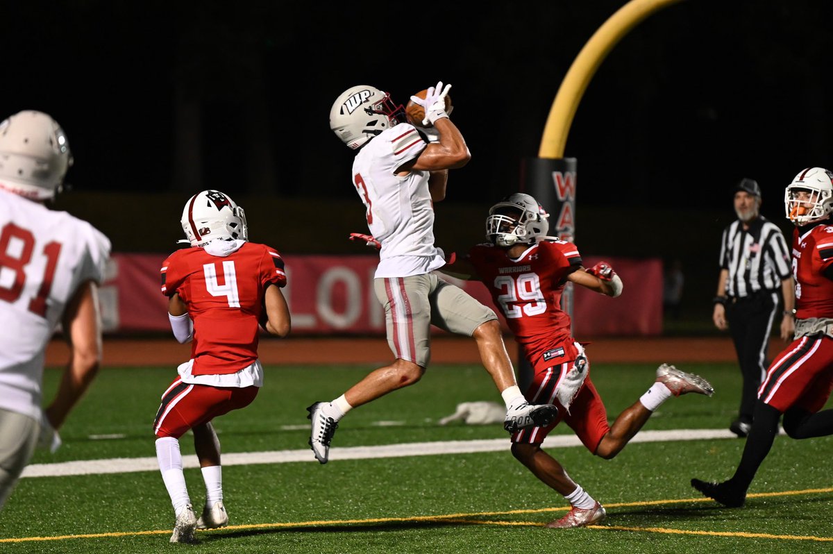 Career night for Duane. 

12 catches
200 yards
1 TD

His receiving total is the 8th 200-yard game by a player in program history

#ALLIN22