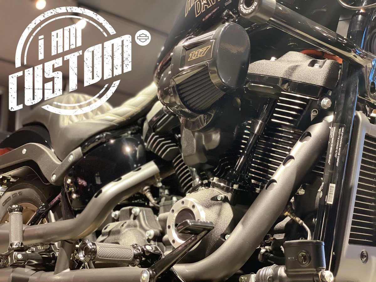 harley_yoshioka's tweet photo. 2022FXLRS #iamcustom カスタムコンプリート車両展示中です✨新車をベースにハイカムなどパフォーマンスを高めたクルーザーを提案します😊詳細はお気軽にお問合せください‼️
#ハーレー #バイク #カスタム #ツーリング #ローライダー #パフォーマンス #山口県 #防府市 #バイク乗りと繋がりたい https://t.co/QQ3EloRlDP