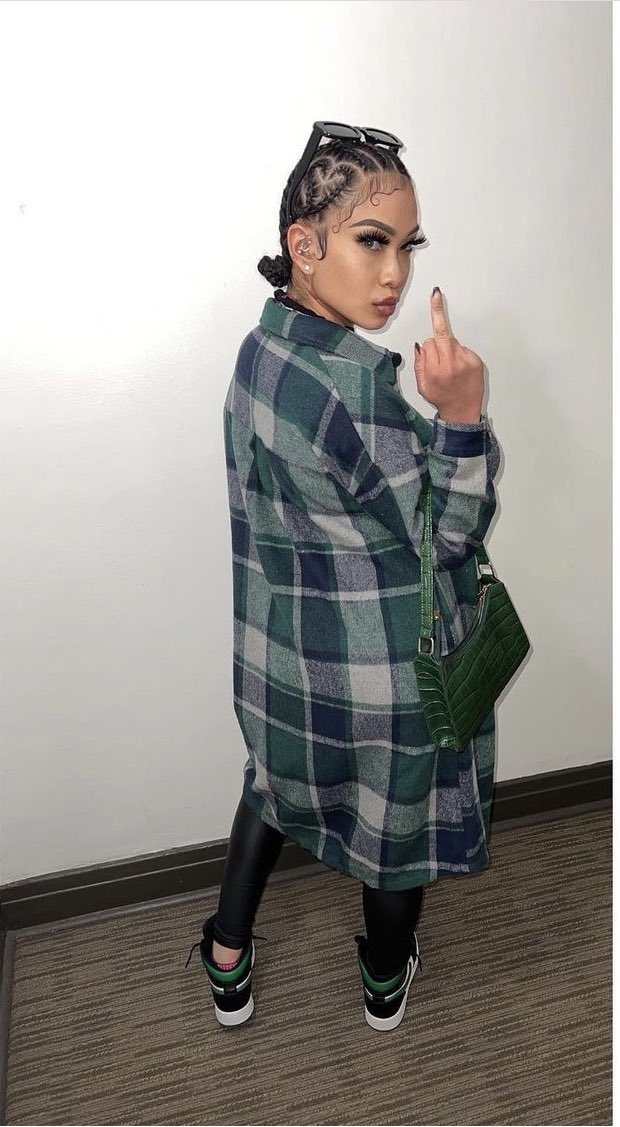 brendvxo's tweet photo. 💚🖤 https://t.co/xLvMNdGH5J