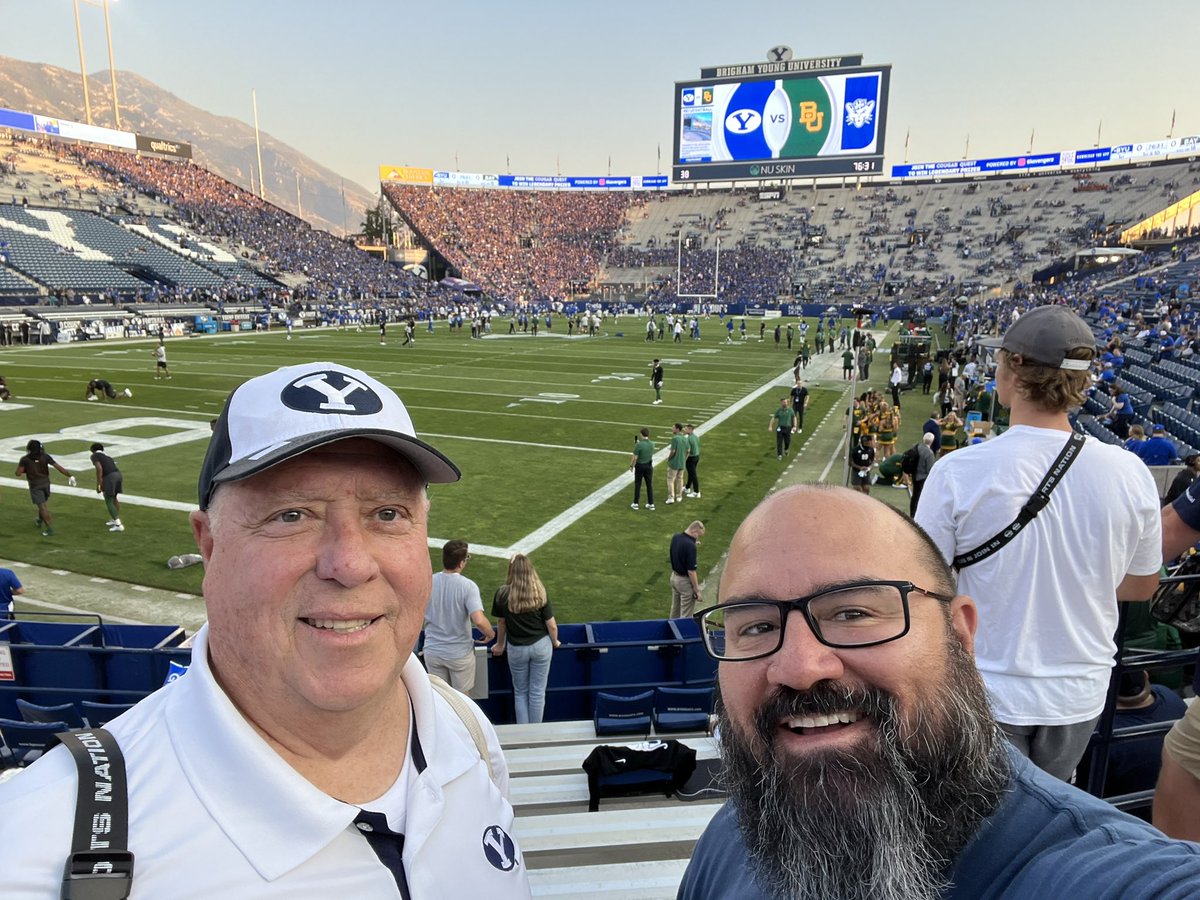 TryingToBeSuper's tweet photo. Home opener! #byufootball #BYUvsBaylor #BYU https://t.co/XOeYScKrPa