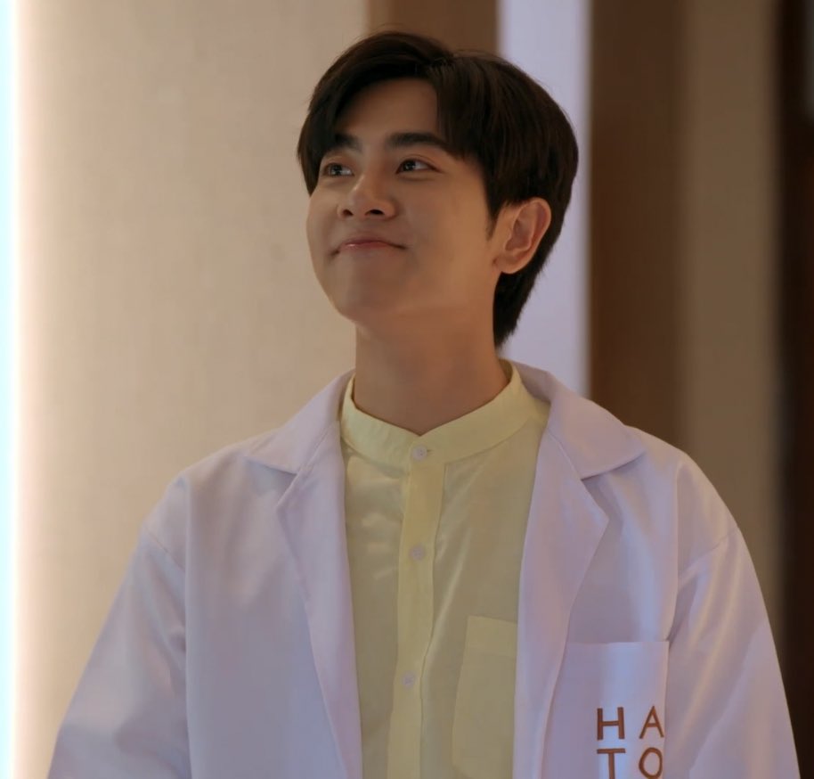 ployyy522's tweet photo. น้องเหลือตัวกะจึ๋งนึงเองคับเเม่ๆ ขอบคุณสำหรับรอยยิ้มครับลอยมาเลย #ViceVersaEP9 #บูมมิกซ์ https://t.co/tSc7q44DuU