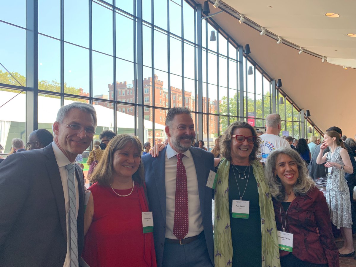 Isabela Mares tweet media