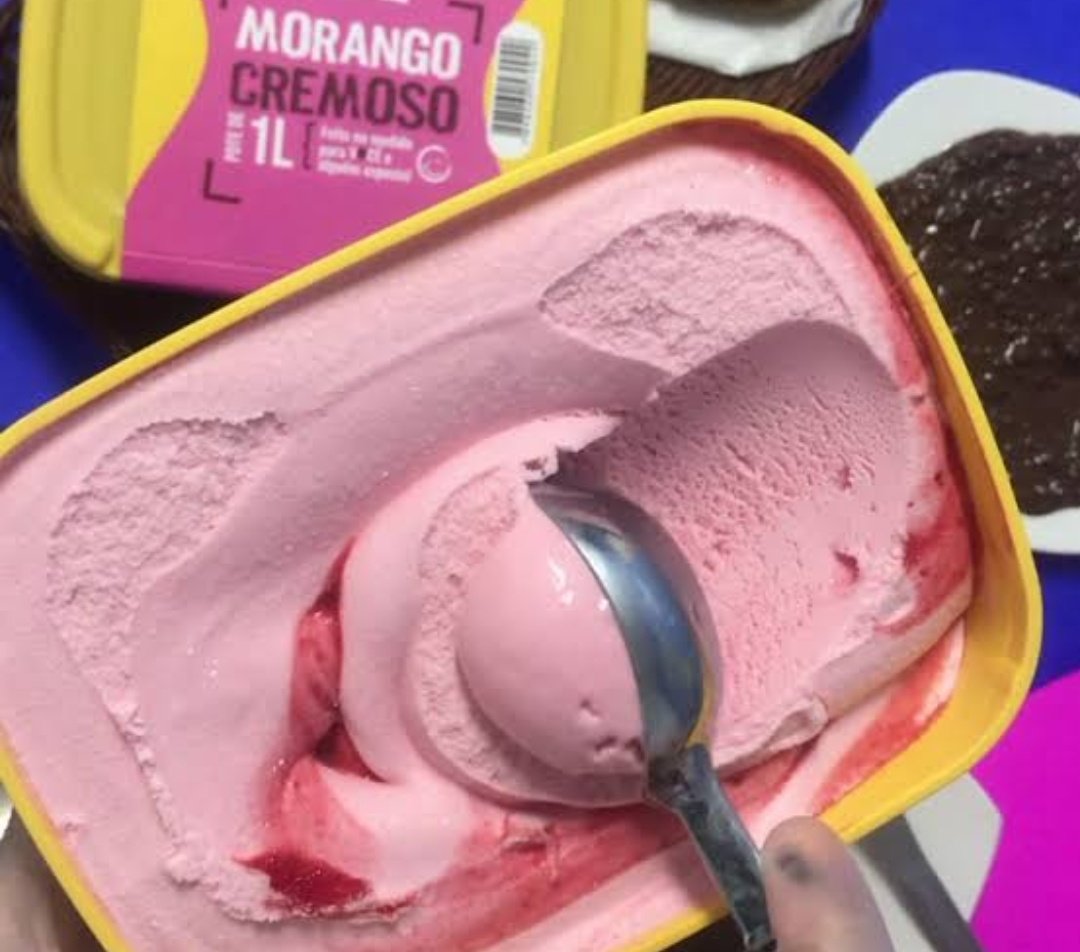 _davv_'s tweet photo. eu so queria um sorvete de morango da @Frutbiss https://t.co/sHJbbHUWaK