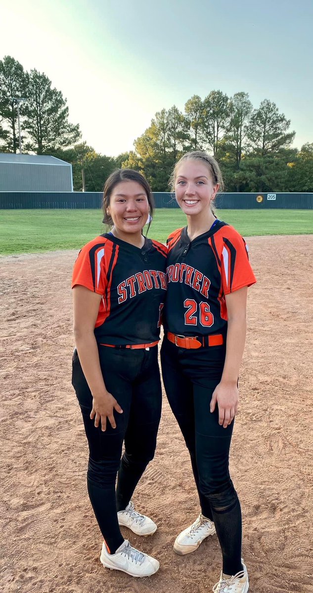 SwitchMeranda's tweet image. Senior Night Chloe Gurley