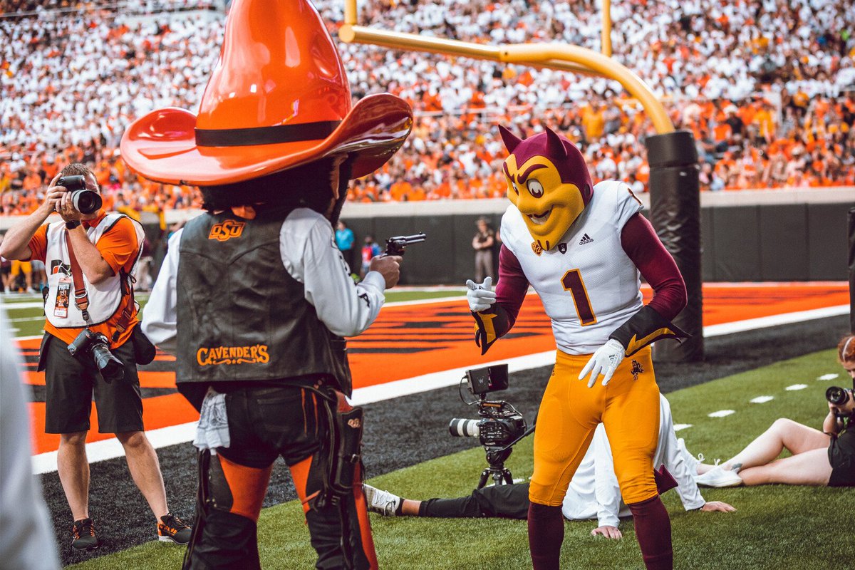 OSUAthletics's tweet photo. Don't bring a fork to a gun fight.
#GoPokes | #okstate https://t.co/0BAq5oaZe2