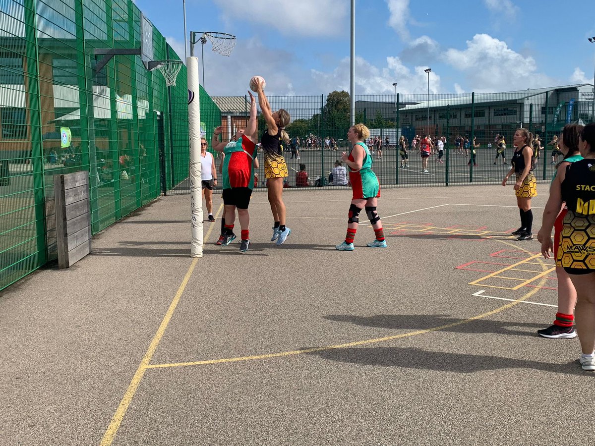 QUEEN BEES NETBALL CLUB 🐝 tweet media