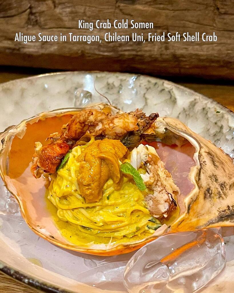 If you want to experience a fantastic seafood degustation at a private home then you must book @balaipalma by Chef @aaronisip! A group of 6-8 is perfect for the main dining room but you also get the whole house which includes a bar, media room and rooftop area (see last vide…