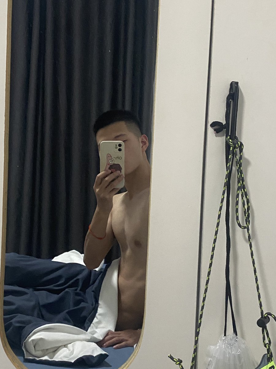 HanXBao's tweet photo. 你是大烧杯还是小烧杯 https://t.co/09CLcFqhzi