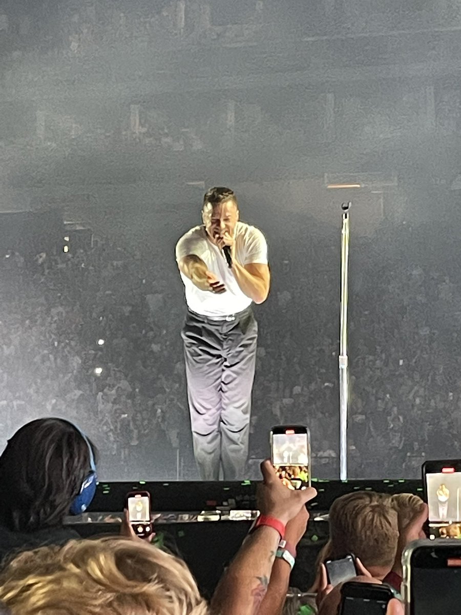 Shane Daniel tweet media