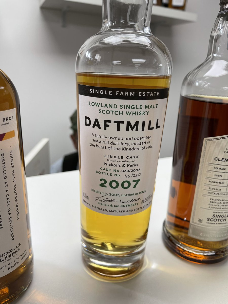 RealRobinLal's tweet photo. Some standouts (for me) from yesterday’s @midlandswhisky was the N&amp;P Daftmill 2007 and a surprising Swiss whisky from Langatun! Great day with @TheDramBusters and @Toxicbograt https://t.co/02V3uh9ovO