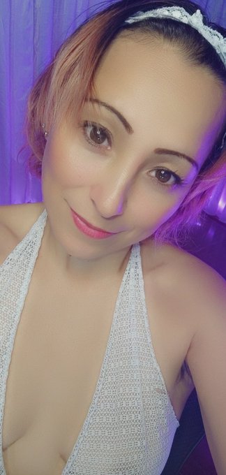 Online 😍 https://t.co/BeEw7IdNwD
