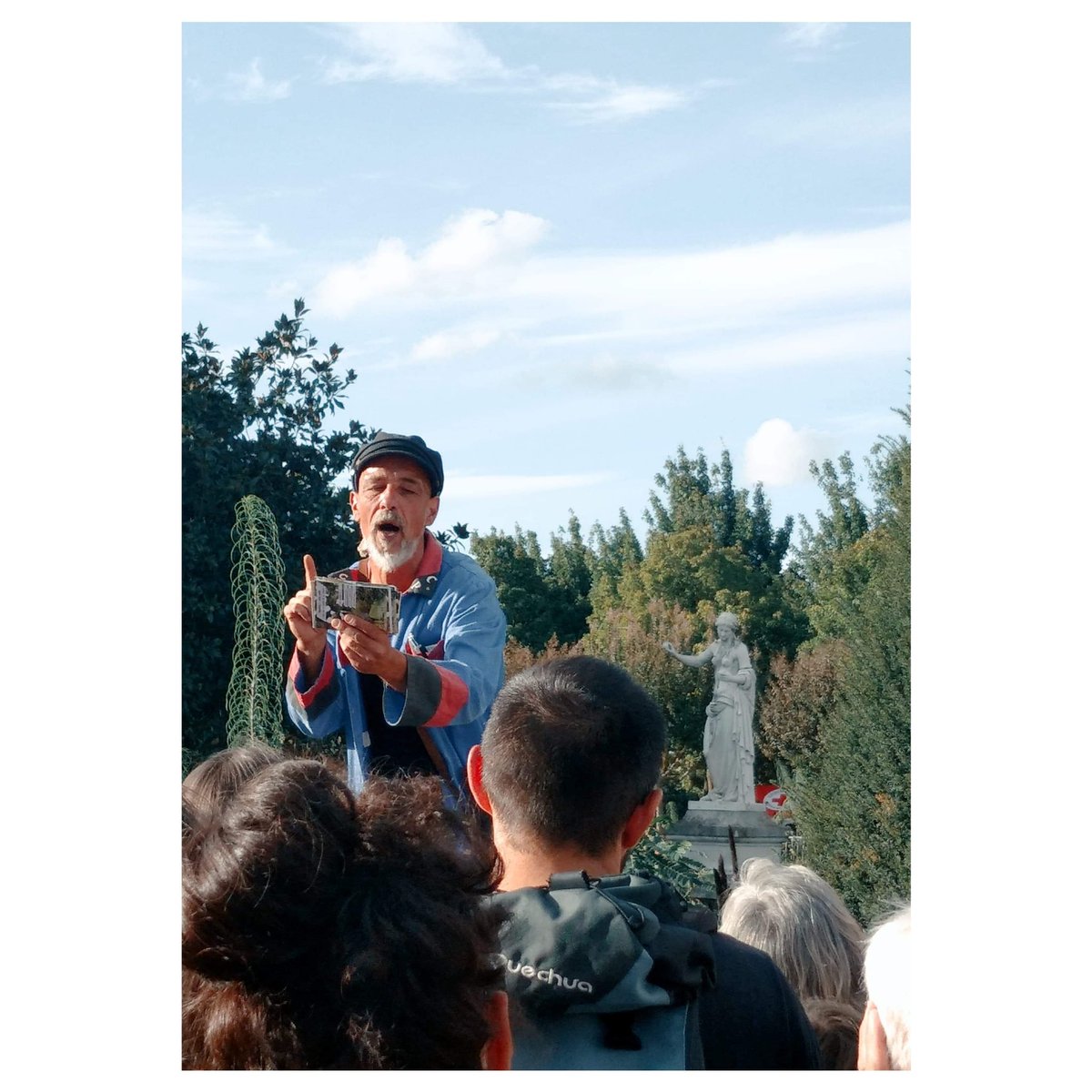 CompagnieOh's tweet image. Rendez vous dimanche, criées à 13h14h et 15h jardin du Mail à Angers. Festival Les Accroche-Coeurs 2022 au jardin des saveurs accueilli par La Gamelle