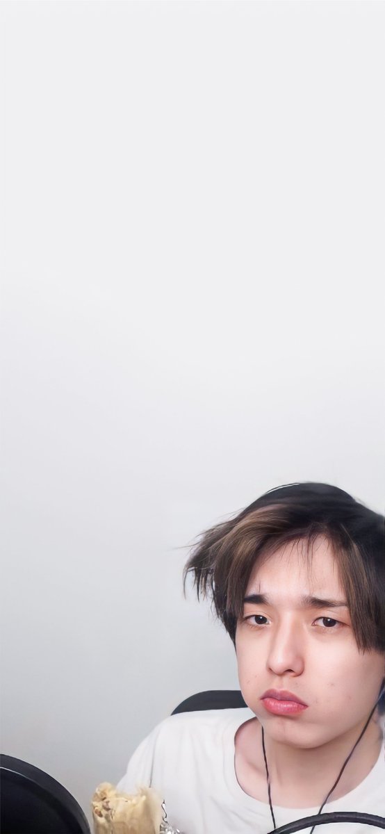 ClariSKZxMYDAY's tweet photo. JAE/EAJ LOCKSCREEN WALLPAPERS (eaJ New Twitter Profile Photo) 👨‍🚀

Feel free to use!😊

@eaJPark

#eaJ #Jae #JaePark #eaJPark #JaeWallpapers #eaJWallpapers #Jars #DAY6 #Mydays #ExtendedWallpapers #LockscreenWallpapers https://t.co/TUpwhHYMi3