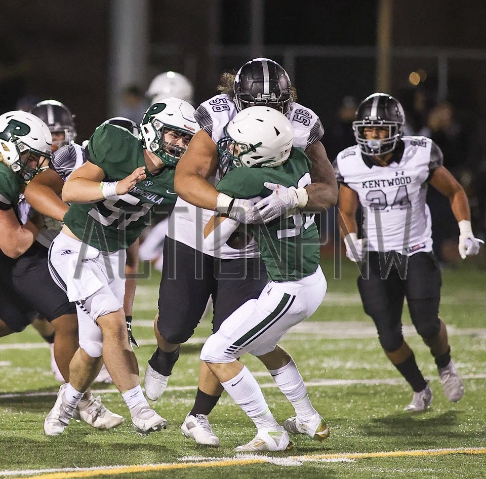 jahjahnapihaa's tweet photo. Stats against Peninsula playing Nose 
7 Total tackles 
3 TFL 
1 Sack  
@ConkFootball @coach_mroth @Real_CoachSmith @gofordsports #SGGH🙌🏽 https://t.co/bSlfOvIQue