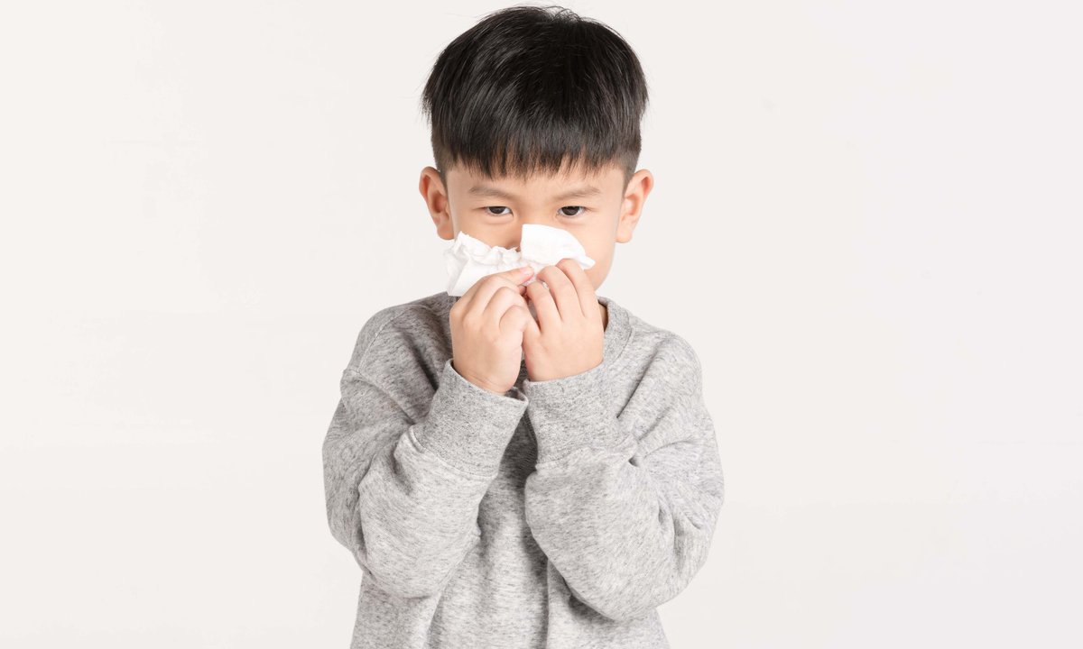 NTUsg's tweet photo. Does being too clean have downsides? #NTUsg scientists have found that #chemicals in household cleaning products suppress #cellfunctions that protect against #asthma in mice.#NTUsgResearch @NTU_LKCMedicine https://t.co/STysF4yH3t https://t.co/WZ14rzmngv