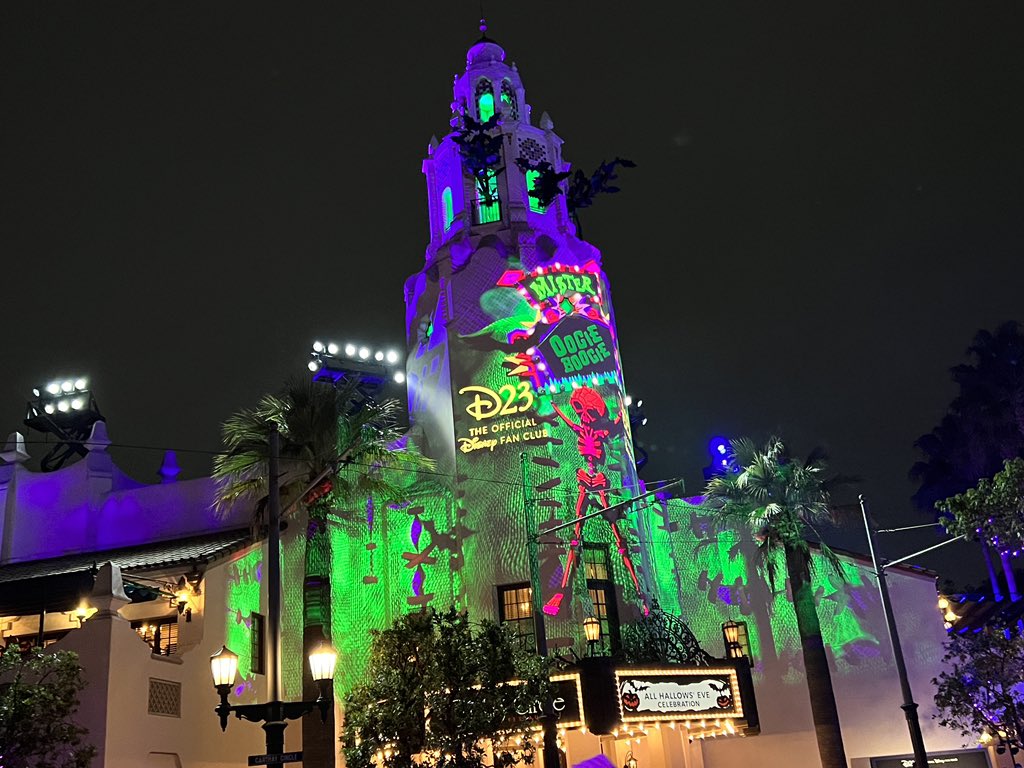 Laughingplace Com Some Special Spook On Carthay Circle For D23expo Night At Oogie Boogie Bash At Disney California Adventure Haalloweentime T Co Fpxjr7g8dw Twitter