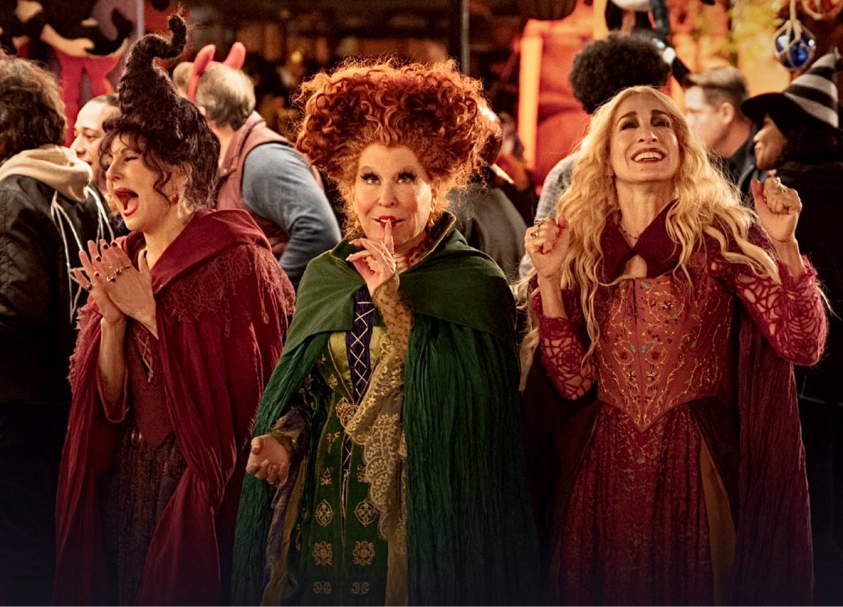 HocusPocus3UK tweet picture