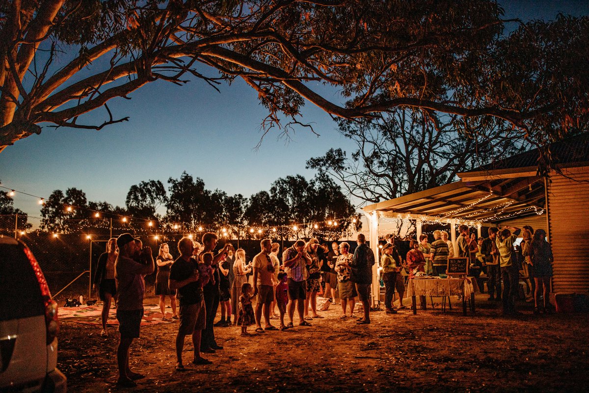 cbhgroup's tweet photo. Congratulations 🏆 to our 2022 CBH Photo Comp winners 🎉

Best Photograph was taken out by Jackie Grylls of Corrigin with her image titled ‘Nothing beats a bush Christmas’. 

Jackie has chosen to donate her $1,000 prize to the Bulyee Hall Committee. https://t.co/n5L1EdOCss