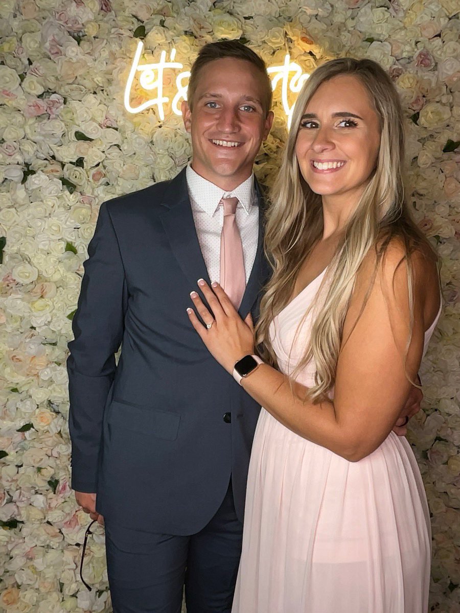 pressjarinn's tweet photo. Goooooood lawd my husband is so fine😍🤤 https://t.co/0RxncGD3Io