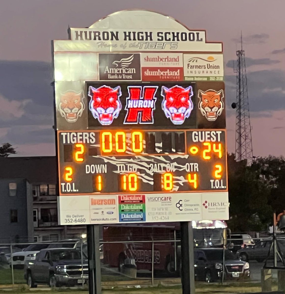 BeautyBabesBall's tweet photo. Saturday Night Lights + Bobcat Football = WIN. Proud of my @jaxtonjay and @brookingsfball πΎβ€οΈππ€π
#gobobcats #jaxtonjay #footballmom #proud #saturdaynightlights #footballseason #hsfootball #proudmom #footballfamily https://t.co/CRAAiS43XK