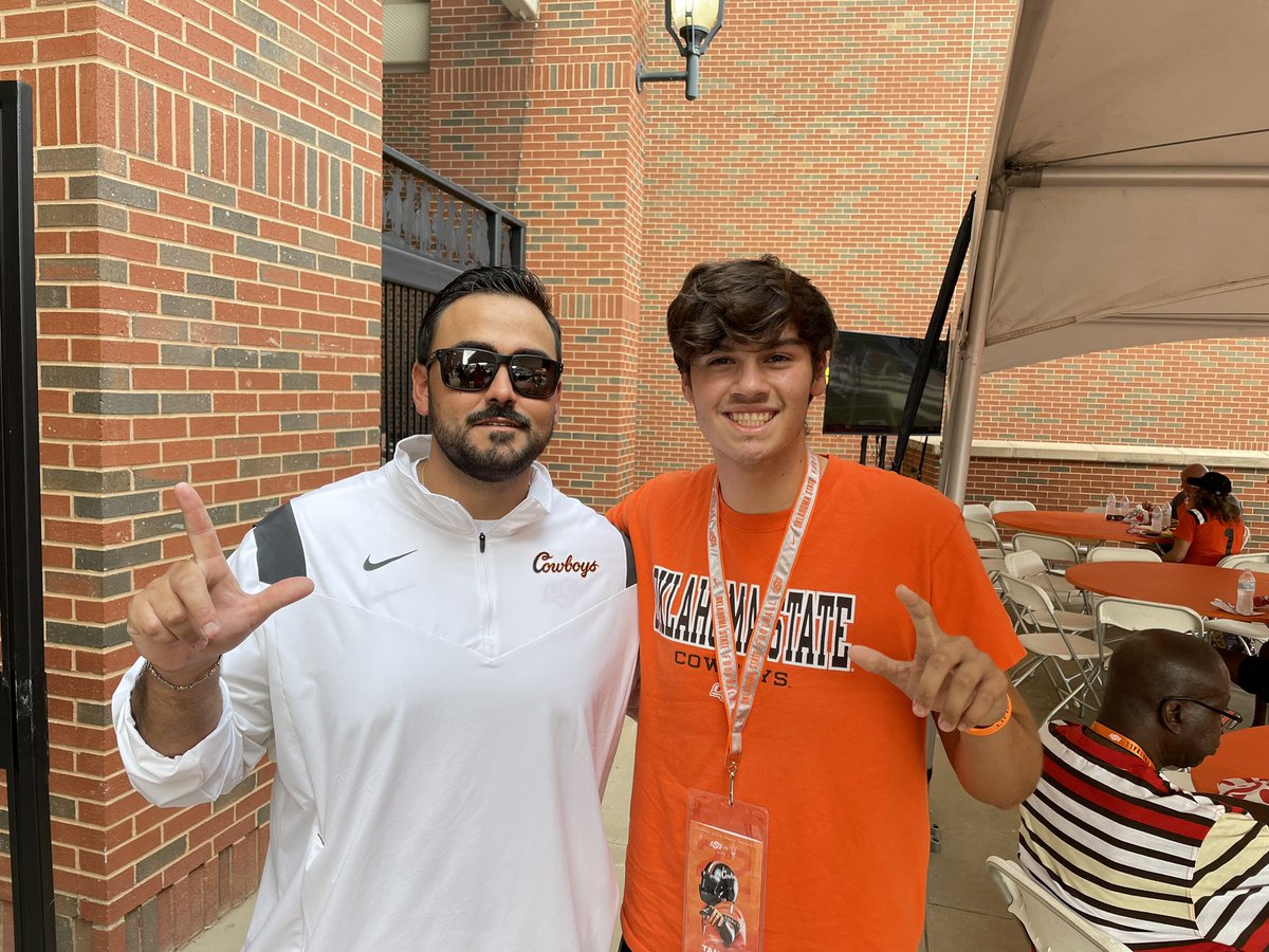Tanner Perez (@tdperez1) on Twitter photo Big thanks to <a href="/CoachFotehOSU/">Joseph Foteh</a> and <a href="/Josh_Gonzales2/">Josh Gonzales</a> for the <a href="/CowboyFB/">OSU Cowboy Football</a> game day invite! Amazing experience š§ ā¬ļø Really looking forward to returning. #GoPokes #SaddleUp <a href="/CoachGundy/">Mike Gundy</a> <a href="/7LHSFootball/">Seven Lakes Football</a> <a href="/CoachRipp2115/">Chris Rippon</a> <a href="/RecruitsCenTex/">Coach Jimmy Andrews</a> <a href="/SpecialTeamsU/">Special Teams Uā¢</a> Big thanks to <a href="/CoachFotehOSU/">Joseph Foteh</a> and <a href="/Josh_Gonzales2/">Josh Gonzales</a> for the <a href="/CowboyFB/">OSU Cowboy Football</a> game day invite! Amazing experience š§ ā¬ļø Really looking forward to returning. #GoPokes #SaddleUp <a href="/CoachGundy/">Mike Gundy</a> <a href="/7LHSFootball/">Seven Lakes Football</a> <a href="/CoachRipp2115/">Chris Rippon</a> <a href="/RecruitsCenTex/">Coach Jimmy Andrews</a> <a href="/SpecialTeamsU/">Special Teams Uā¢</a>
