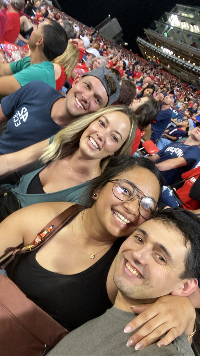 eeeeelzz's tweet photo. #risewithus #arizonawildcats #beardown #peanuts https://t.co/W4Bg0ulLMQ