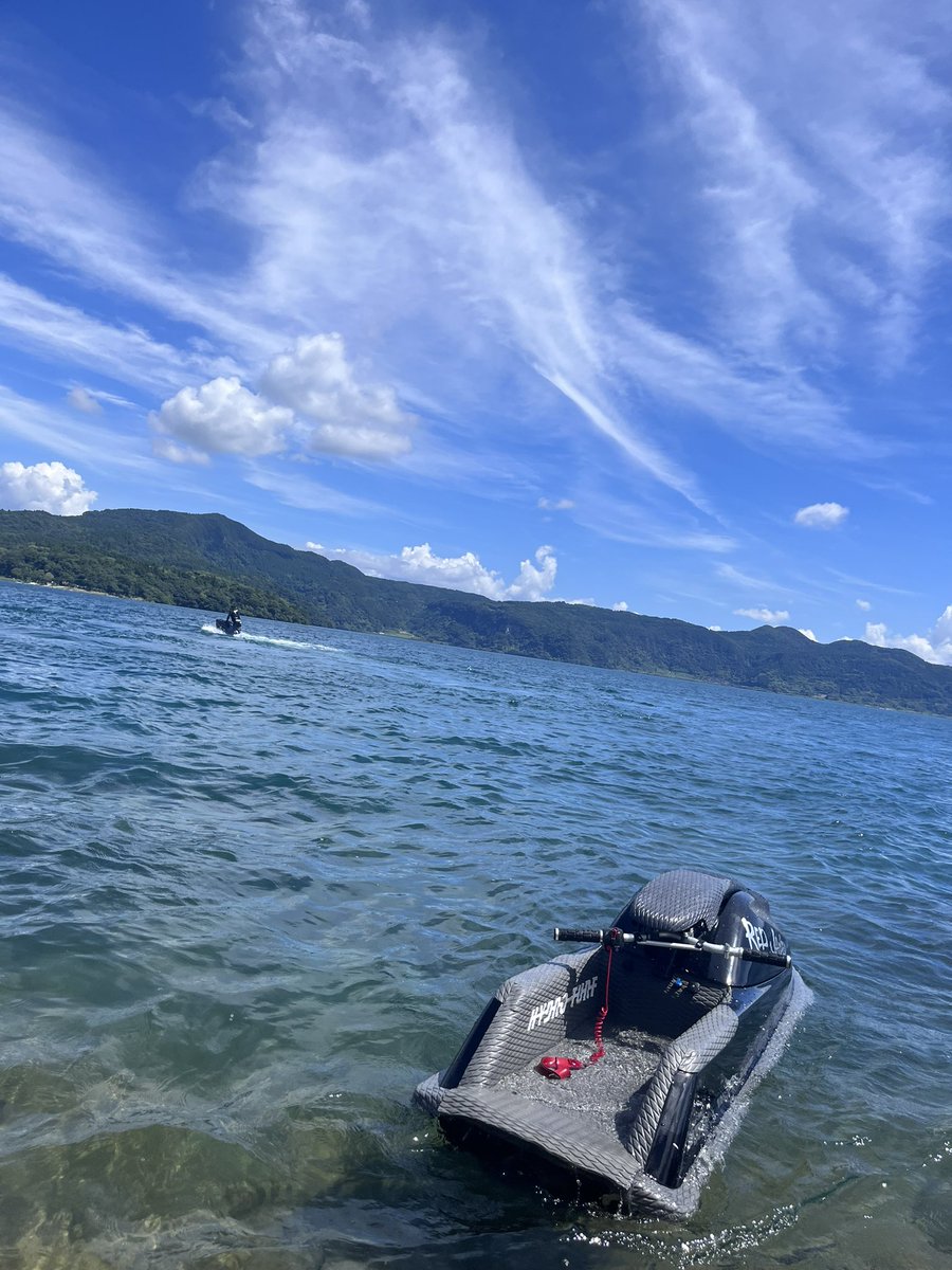 Zzz0316's tweet photo. 池田湖 https://t.co/ll3B9kd6Bv