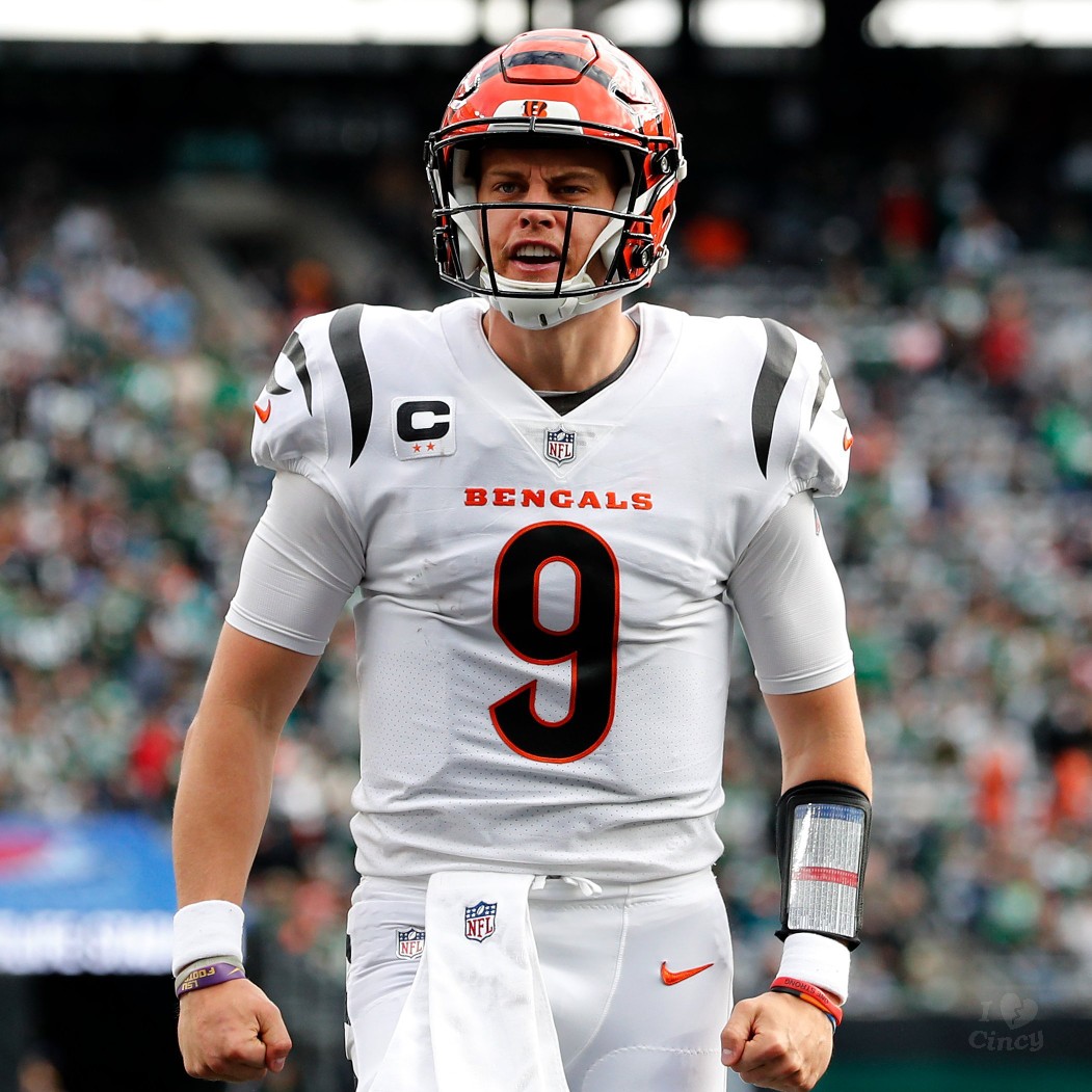 CincyProblems's tweet photo. 𝗕𝗘𝗡𝗚𝗔𝗟𝗦 𝗙𝗢𝗢𝗧𝗕𝗔𝗟𝗟 𝗜𝗦 𝗕𝗔𝗖𝗞 𝗧𝗢𝗗𝗔𝗬 https://t.co/VKygqCVXFX