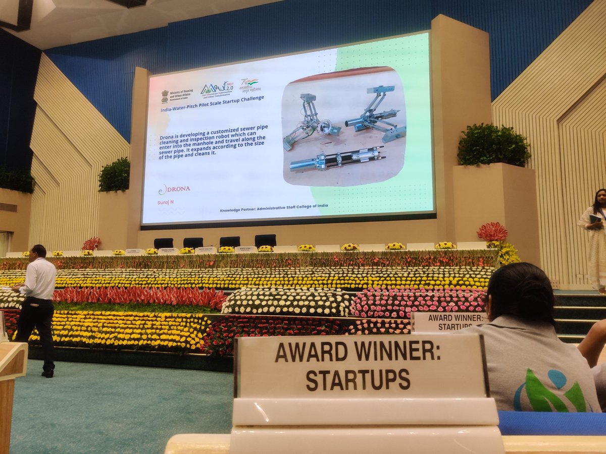 DronaAutomation's tweet image. Winners of #AMRUT2.0 were facilitated by Honorable @HardeepSPuri  Union Minister of MoHUA
We will be deploying Drona Automations Flagship Product &quot;Manhole Sewer Pipe Cleaning Robot&quot; (MSCPR-1) in Bengaluru City with help of Bruhat Bengaluru Mahanagara Palike (BBMP) and Bwssb.