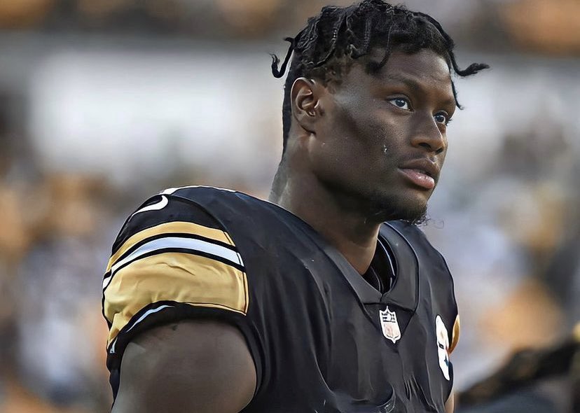 Steelers HC Mike Tomlin said on his show that it’s “not out of the realm of possibility” for George Pickens to make a Ja’Marr Chase type splash this season 👀