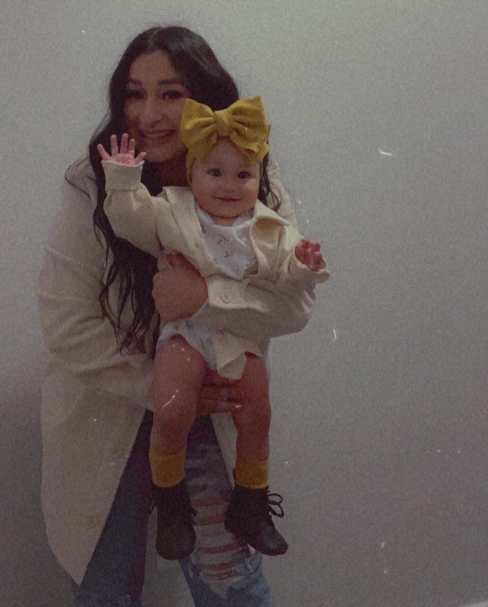 Maira_Ale115's tweet photo. My tiny Bestie 💓 https://t.co/dELuLvy2yr