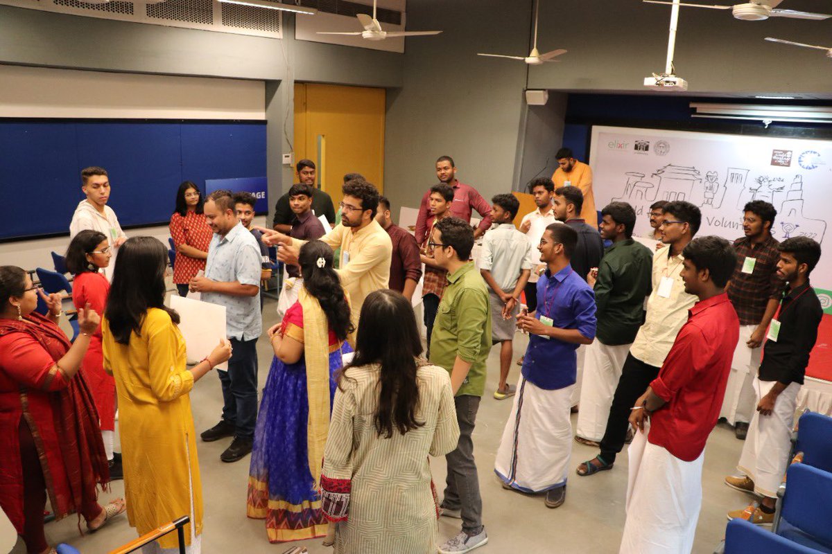 MadhishParikh's tweet photo. It all started with a self-ignite to engage #Youth4Heritage and it is now five years of @UNESCO World Heritage Volunteers #LetsHeritage Program in India by @ElixirIndiaOrg. I am proud to share, we are now 250+ young alumni strong community globally 🌎 
#WorldHeritage #WHV2022 https://t.co/IehP4M8eJG
