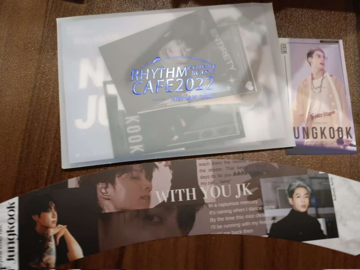 JK cupsleeve is finished giving 💜
#WithYouJKinKL
#WithYouJK