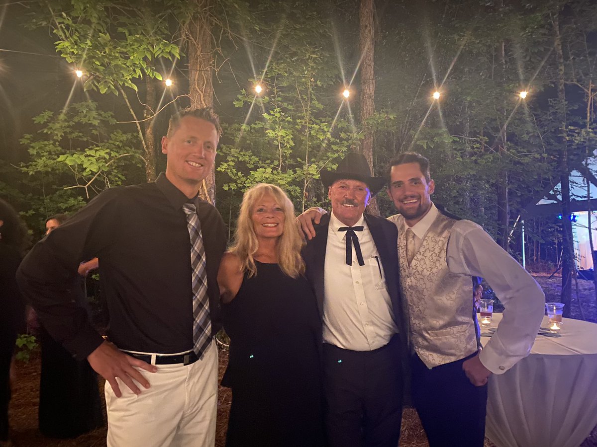 BigSkyBoiler's tweet photo. You never know how many more nights you have with your crew. Enjoy them all! https://t.co/dFqivMPEUJ