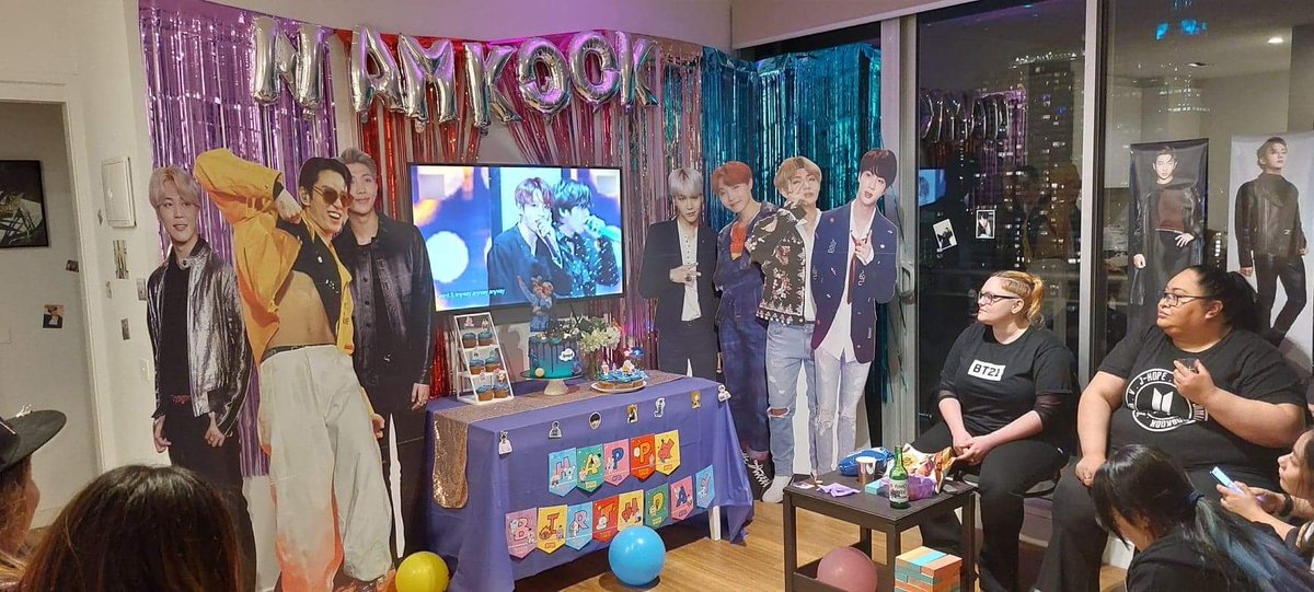 Namkook party celebrations 🎂🎊🎁🎉 Westside BTS Army 💜 #namkook #JKDAY #RMDAY #JK #RM #HappyBirthdayJungkook #HappyBirthdayNamjoon