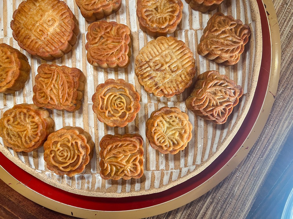 Wishing happiness and peace to those coming together for the #MidAutumnFestival!