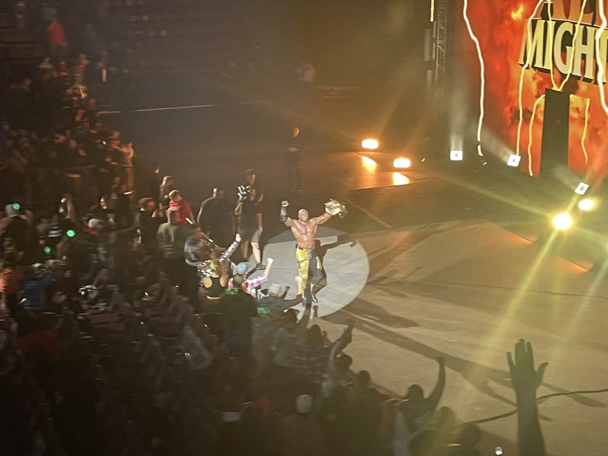 DannyHennessy14's tweet photo. Great wwe show in Colorado Springs!! #WWEColoradoSprings https://t.co/DT2fId2IPm