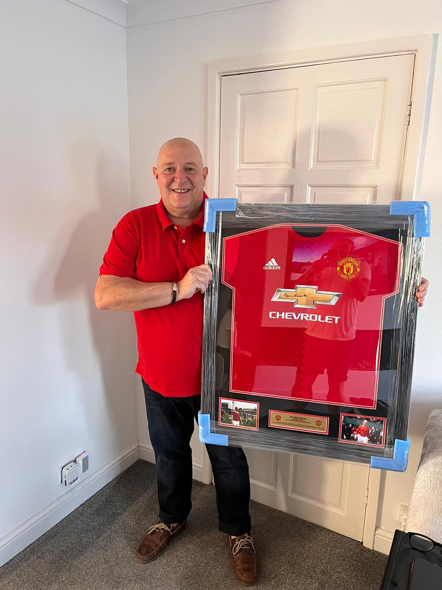 mitch_leather's tweet photo. HAPPY 60th BIRTHDAY!! To the best dad on this planet! 🌍 Hope you have the best time! Thanks for everything you do! Love you x @LevsMike https://t.co/q2inCCils8