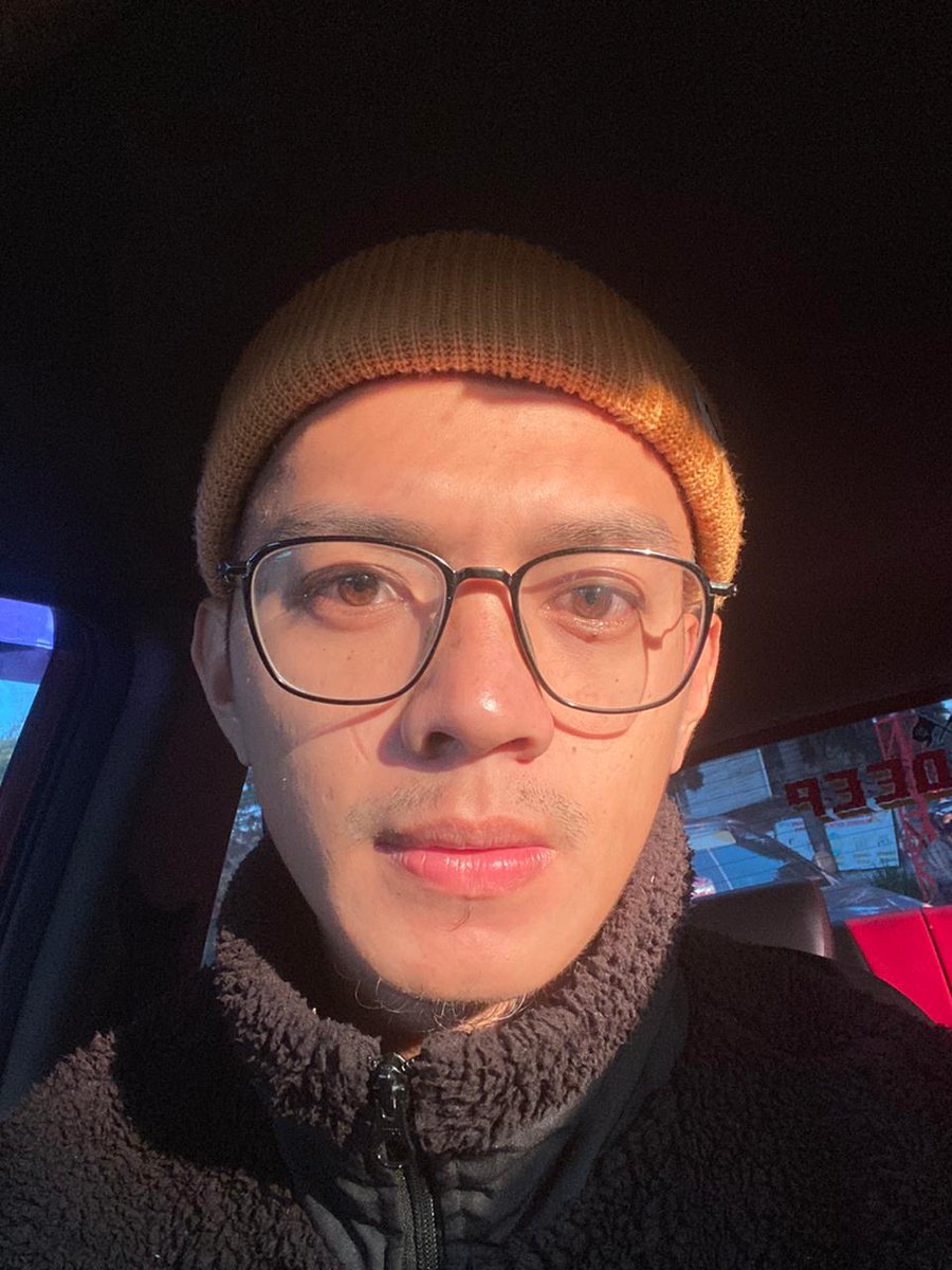 After 6 years, im back :)) helooo Twitter long time no see ☺️☺️