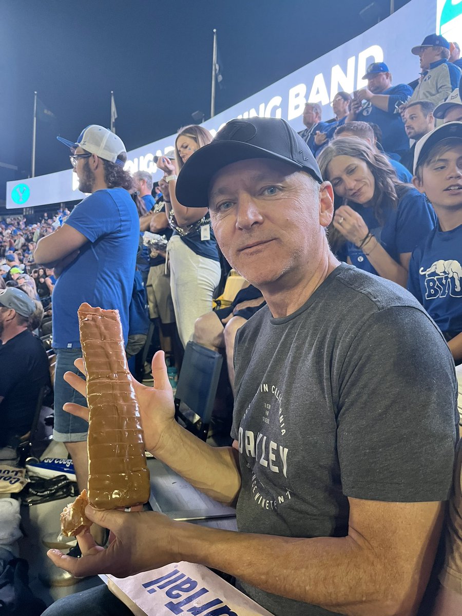 Lauren Barlow tweet media