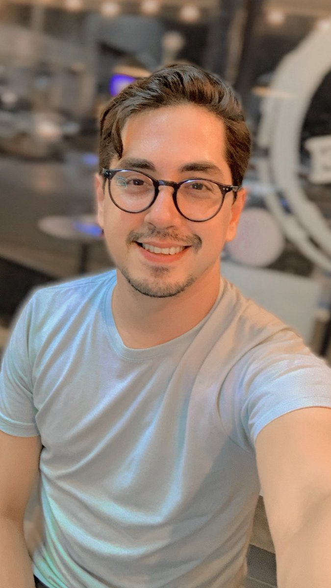 Baby Jonny tweet media