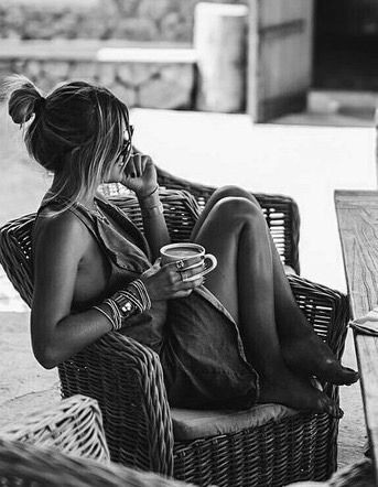 Bonjour à tous
Bon dimanche 

Hello everyone 
Good Sunday

Smile😊😘